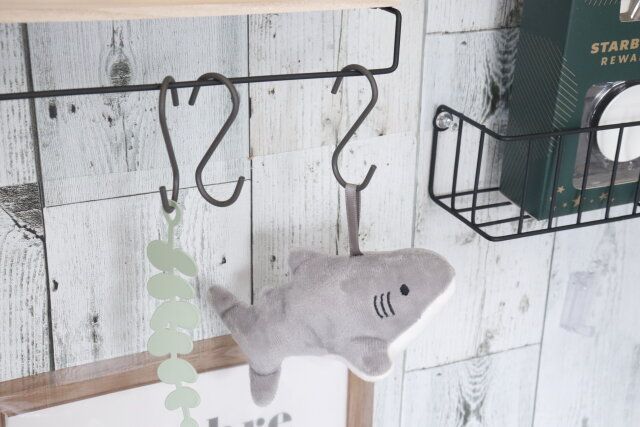 セリア ファブリックオーナメント サメ 大 使用例