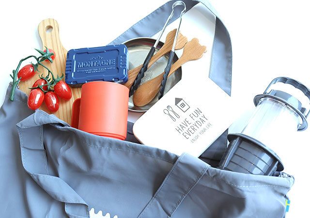 モズ アウトドア用バッグ