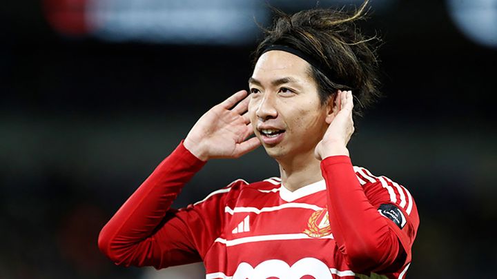 元日本代表の川辺駿、3年ぶりに広島へ復帰！「間違いなく1番大きな決断」「ピークを広島で」と喜ぶ