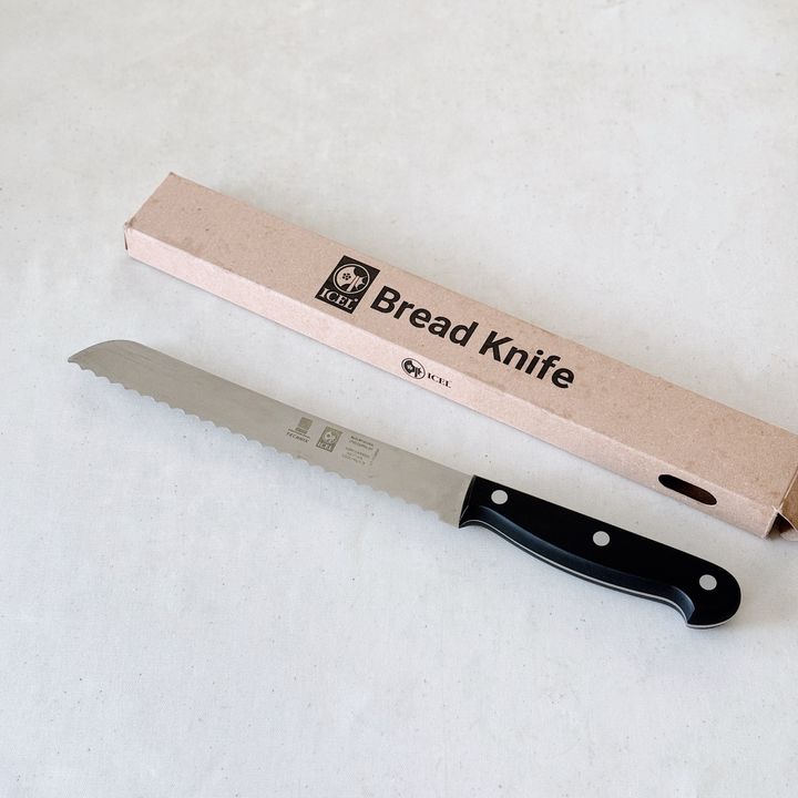 【一軒家のおしゃれな台所】《野田琺瑯》など「買ってよかった」3つのキッチン道具とは？【FUDGE おしゃれな人のルームツアー vol.8】