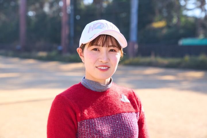 バンカーから簡単に出す方法を女子プロが解説！「ヒール側を…」