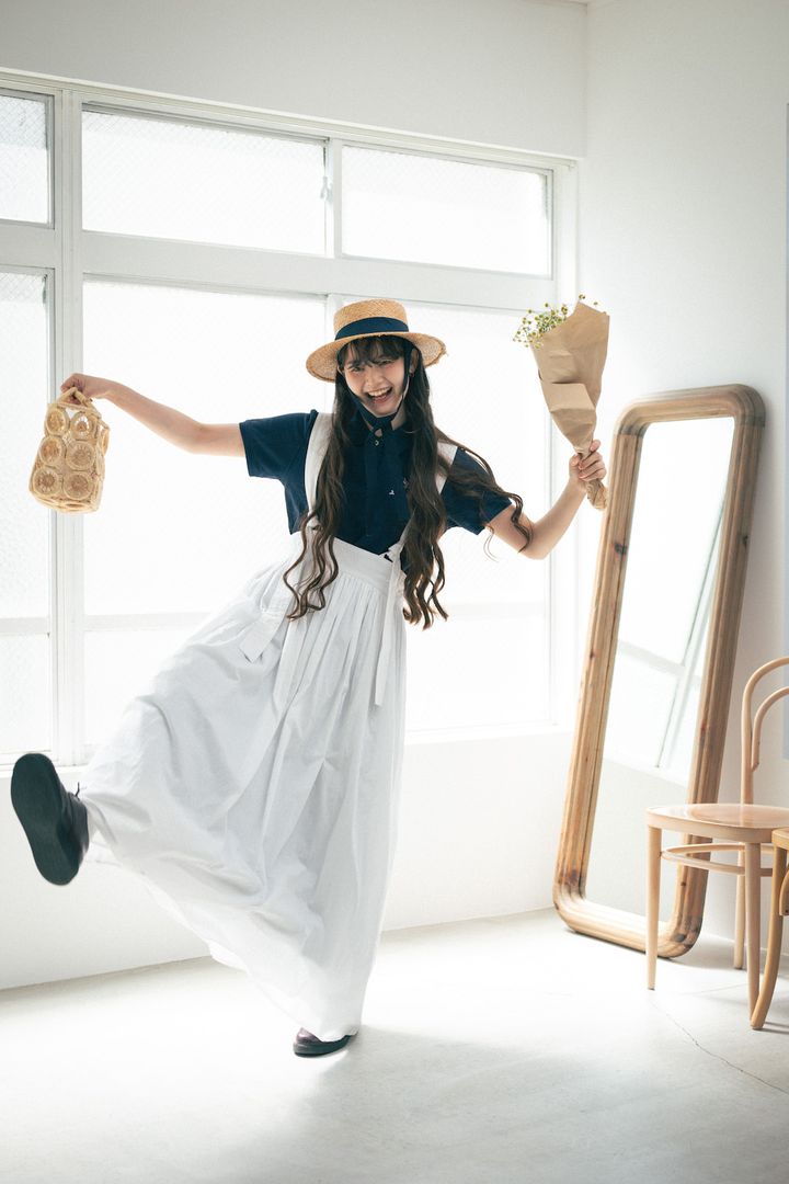 ネイビーのポロシャツ着まわし2選。デニムにもフレアスカートにもハマる！【FUDGE FRIEND おしゃれさんの毎日コーディネート｜うさみ】