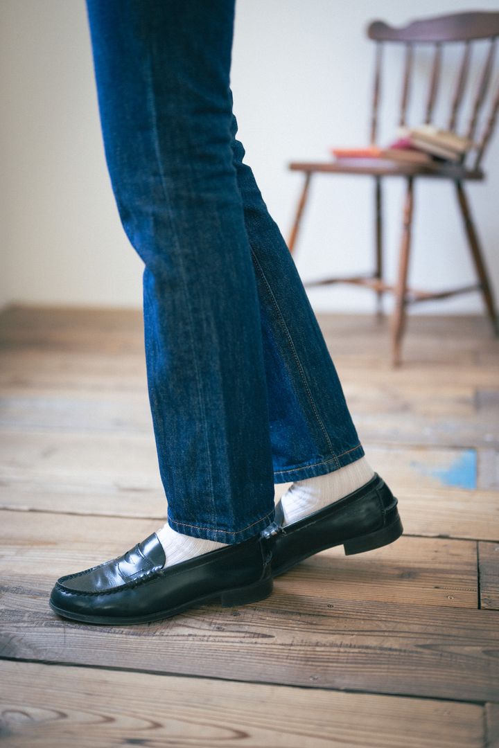 ネイビーのポロシャツ着まわし2選。デニムにもフレアスカートにもハマる！【FUDGE FRIEND おしゃれさんの毎日コーディネート｜うさみ】