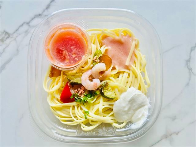 ファミリーマート 冷たいパスタ3種ソース使用！グリル野菜と海老2