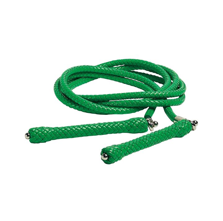 縄跳び ￥330,000／BOTTEGA VENETA（ボッテガ・ヴェネタ ジャパン）