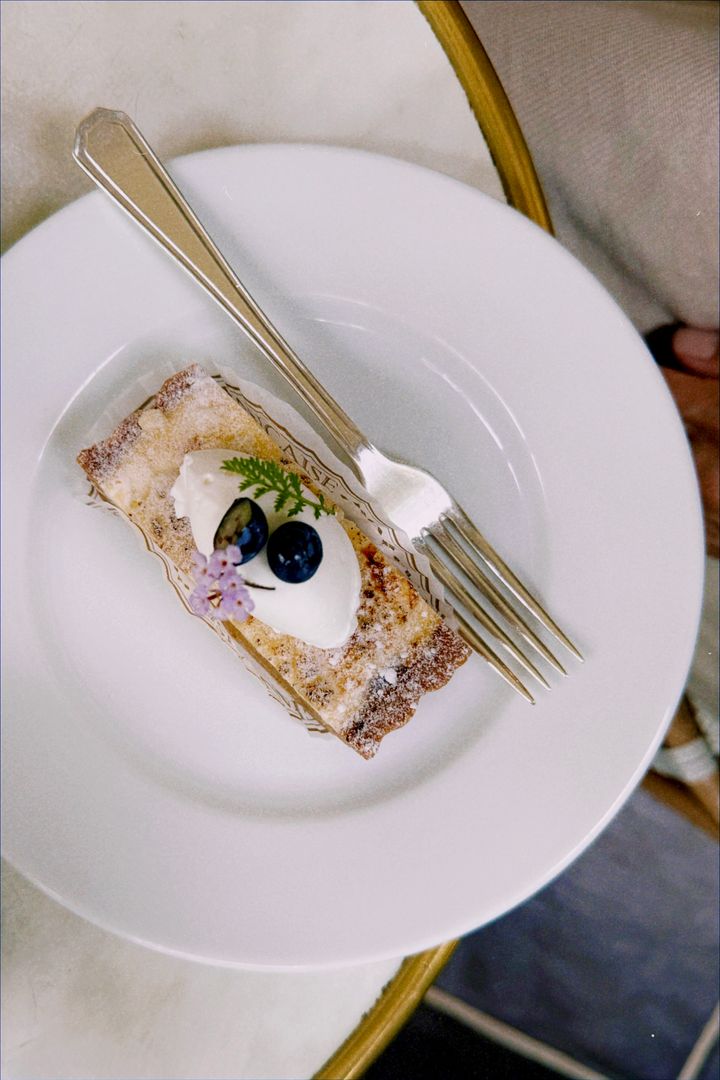 桃パフェ2024◎ 奈良・パティスリー クリアンで見た目にもかわいい贅沢な一杯【ささやかですてきなもの 大谷有紀 vol.202】