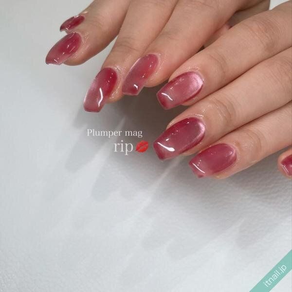 nail PLUS+が投稿したネイルデザイン [photoid:I0130108] via Itnail Design (738030)