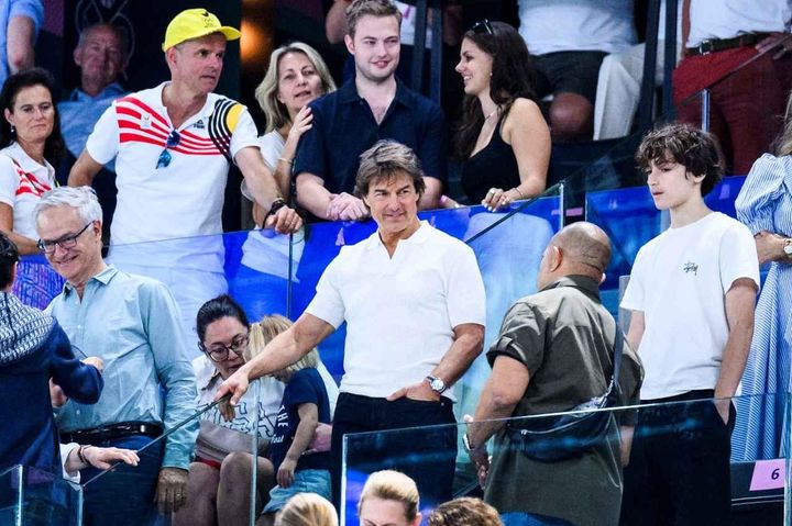 画像1: トム・クルーズがオリンピック閉会式でスタントを披露？