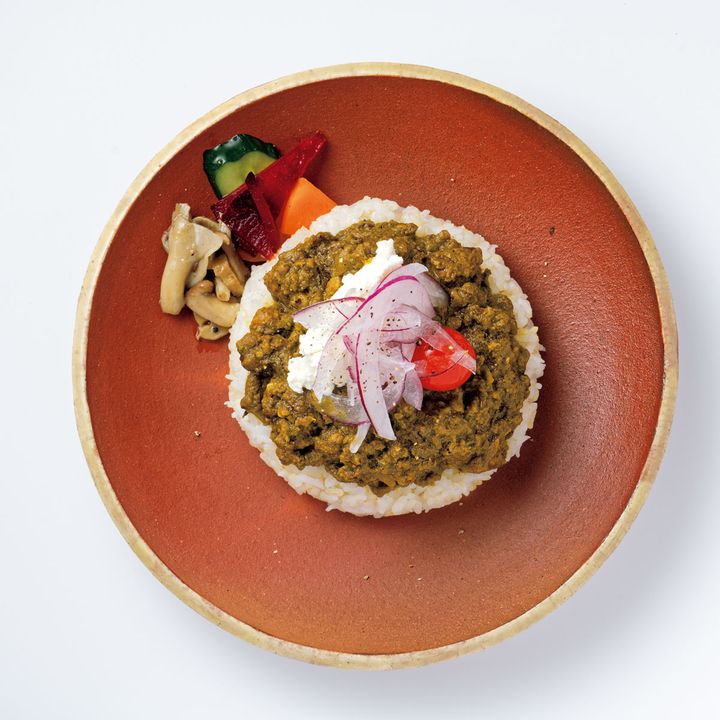 ほうれん草の粗挽きポークキーマと 山椒カッテージチーズ