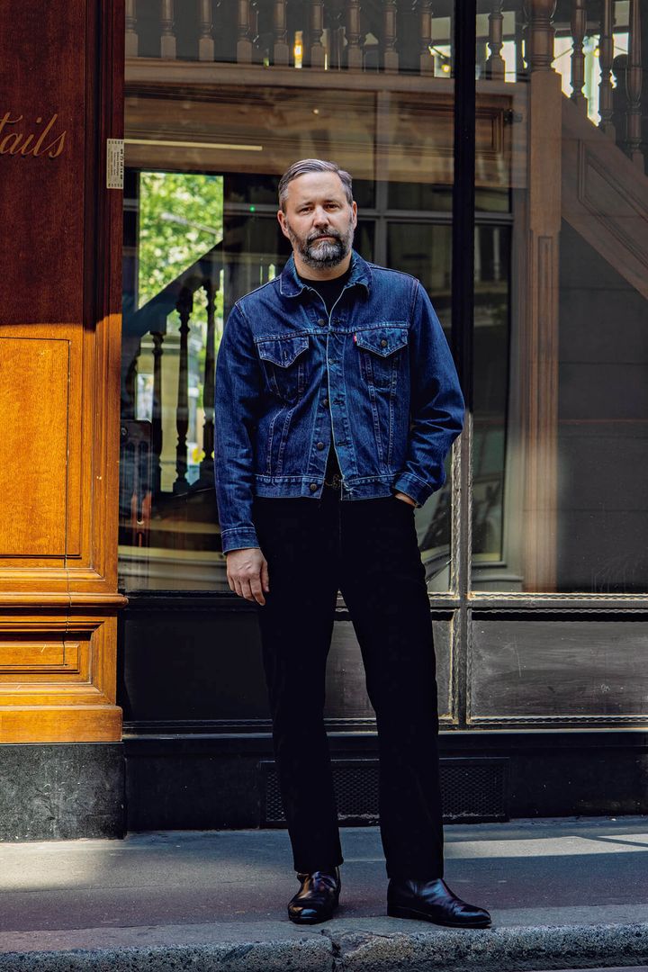 『l'étiquette』編集長、ジャーナリスト・マーク・ボウジェ