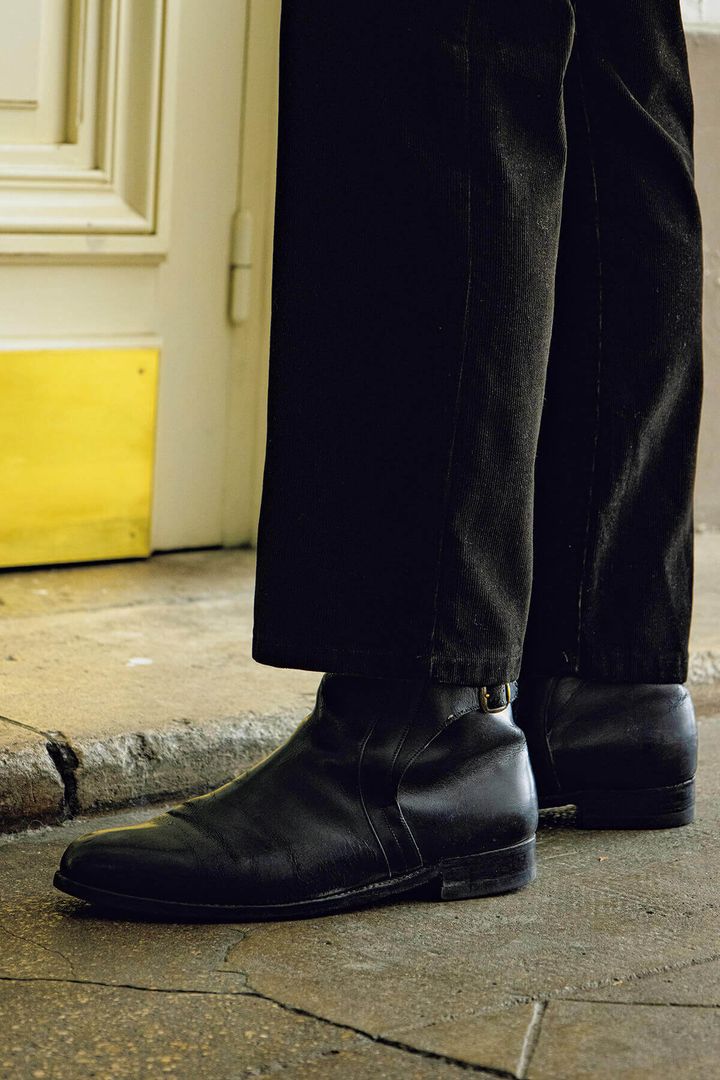 〈ジェイエムウエストン〉のブーツ