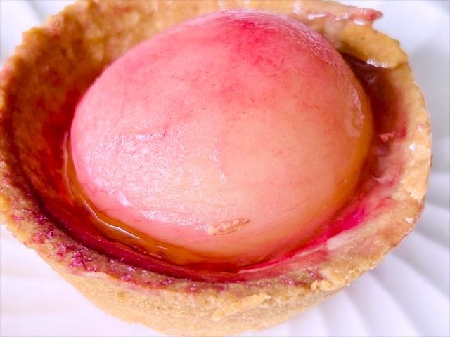 ごろっとした1/2個分桃のタルト 中身