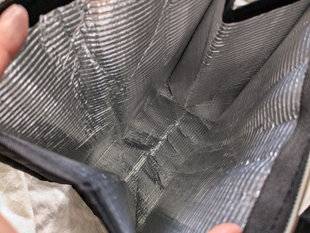 保冷バッグの中