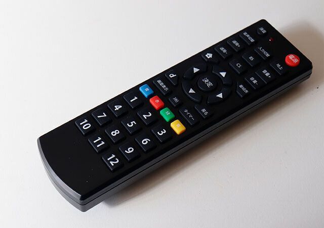 ダイソー テレビ マルチリモコン
