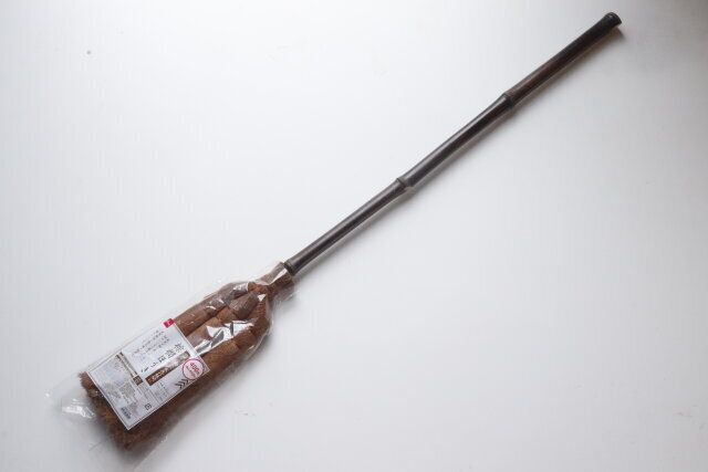 ダイソー 棕櫚ほうき 400円