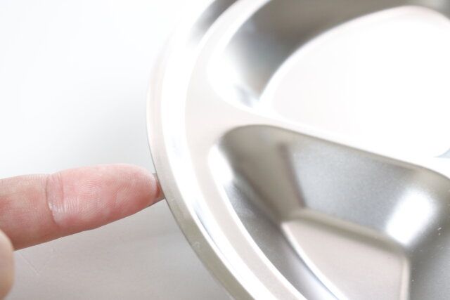 ダイソー ステンレス仕切りカレー丸皿 仕様