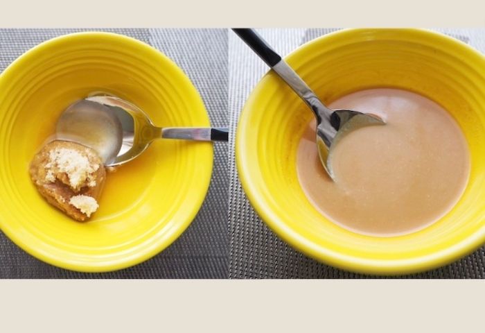 酢みその材料を混ぜる