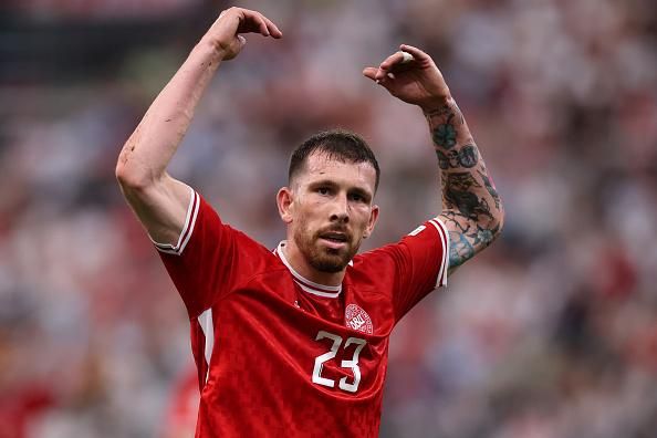 【8月5日生まれのサッカー選手まとめ】後世に語り継がれていく“伝説的GK”など