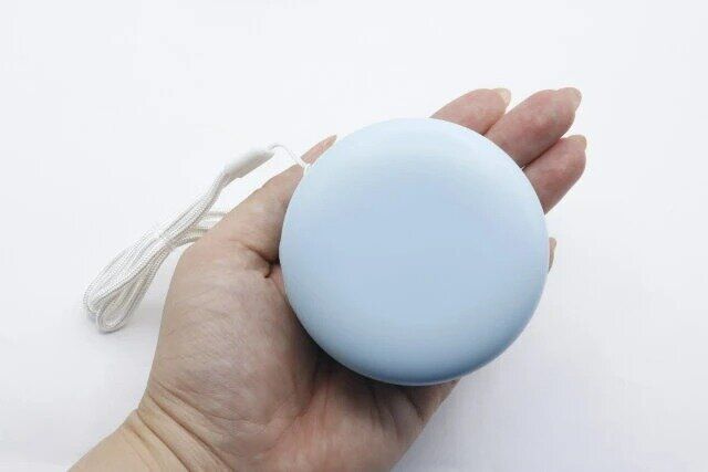 ダイソー コンパクトミラー型ファン サイズ感