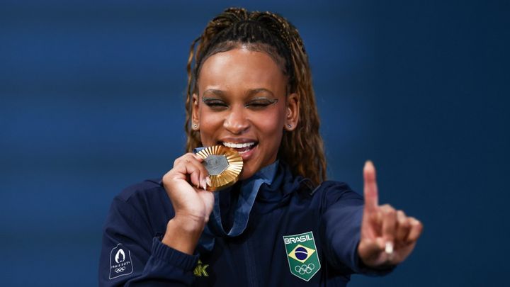 【パリ五輪】体操女子ゆか金メダリストにネイマールも脱帽！「ブラジル史上最高の五輪選手だ！」