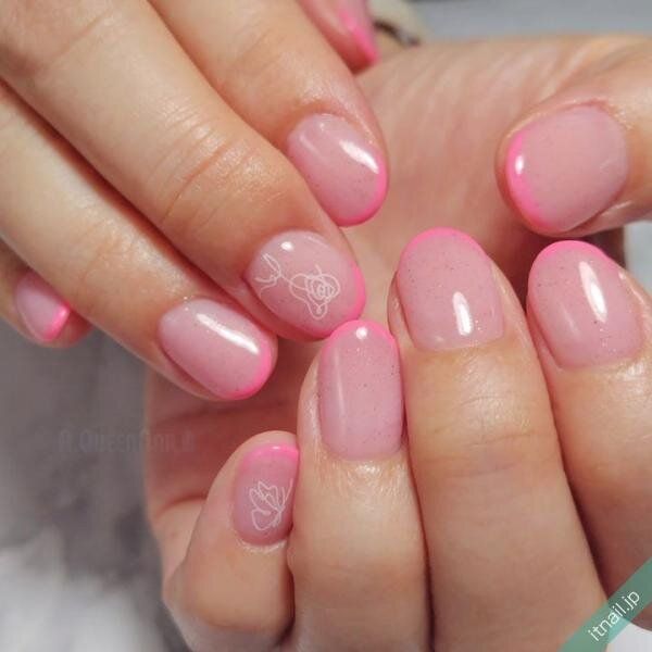 R.QueenNailが投稿したネイルデザイン [photoid:I0130315] via Itnail Design (737993)