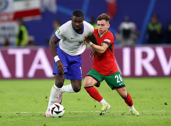 【8月6日生まれのサッカー選手まとめ】鹿島の“黄金期を支えた名ストッパー”など