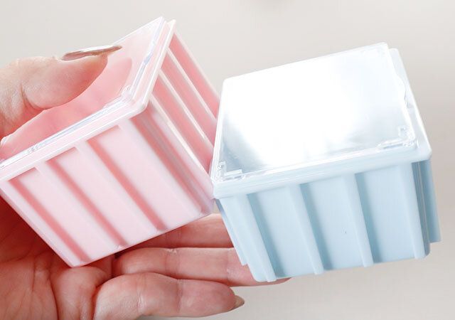 セリア つながるディスプレイケース正方形チアフル