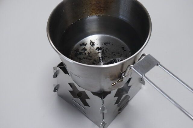 ダイソー ミニ焚火台 使用例