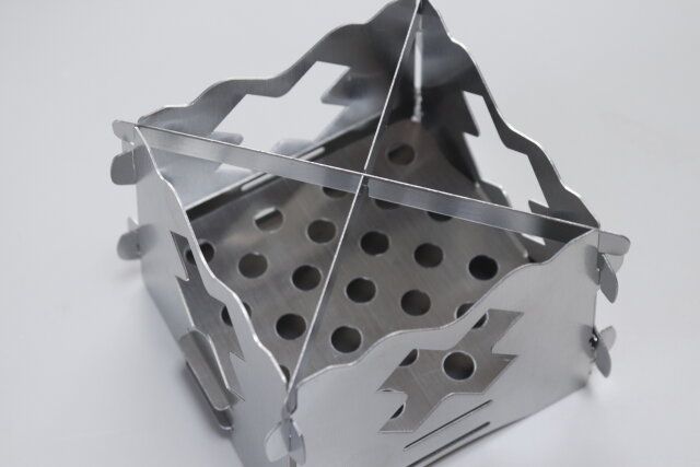 ダイソー ミニ焚火台 完成形