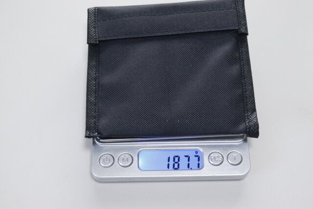 ダイソー ミニ焚火台 重さ