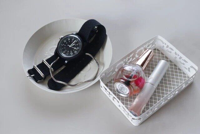 セリア ブリキトレーシャビーフィール ワイヤートレイレース柄S 収納