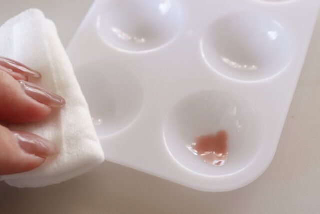 セリア ジェルネイルパレット 6マス エタノール対応 繰り返し使用可能