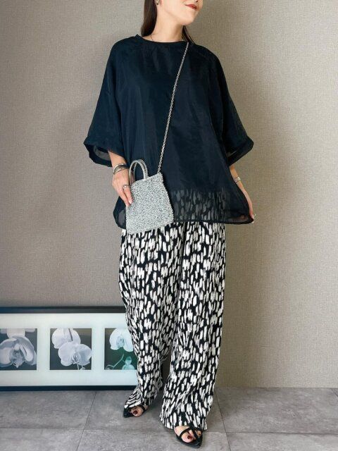 ワイドパンツのコーデ4