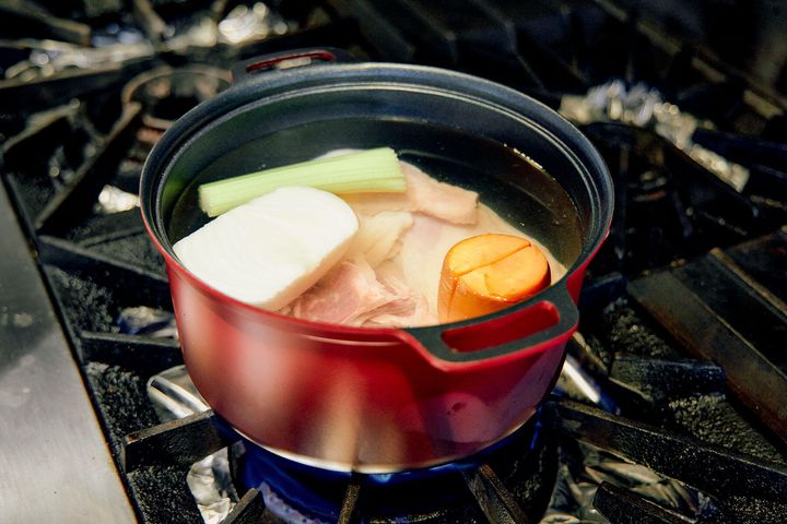 火にかける