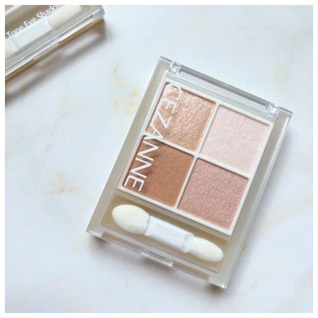 セザンヌ ペールトーンアイシャドウ 01