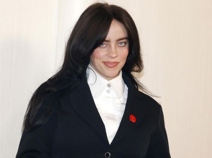 画像1: ビリー・アイリッシュが来日時にゲームセンターへ