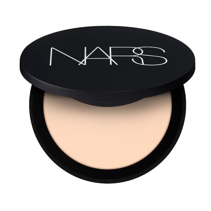 VERY読者の愛用フェイスパウダーランキング5位・NARS ソフトマット アドバンスト パーフェクティングパウダー