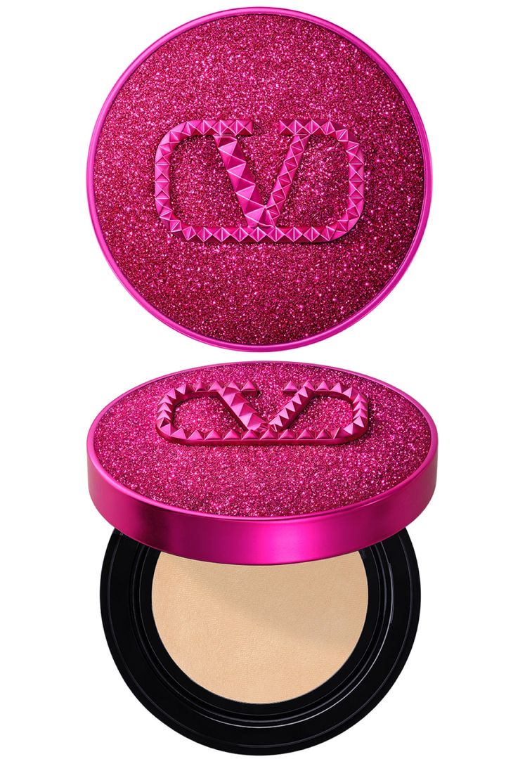 ヴァレンティノ GO クッション グロウ PINKPP シークイン SPF50+・PA++++ 全2色 各￥12,980（8月16日より限定発売）