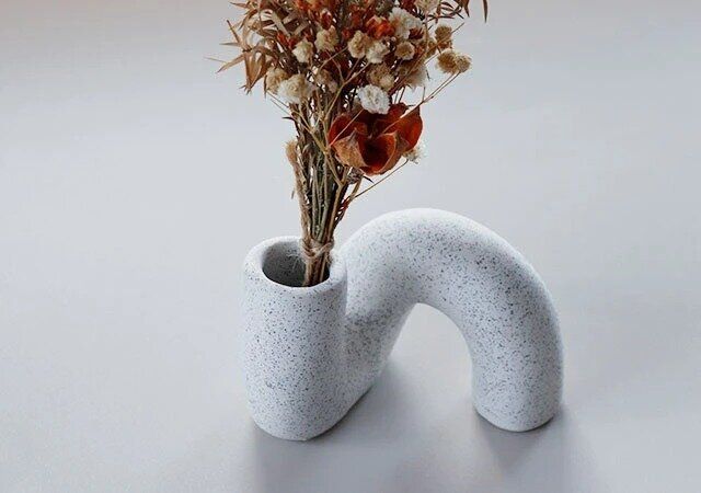 ダイソー フラワーベース 使用例 花