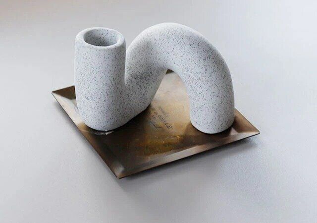 ダイソー フラワーベース 使用例 インテリアアイテム