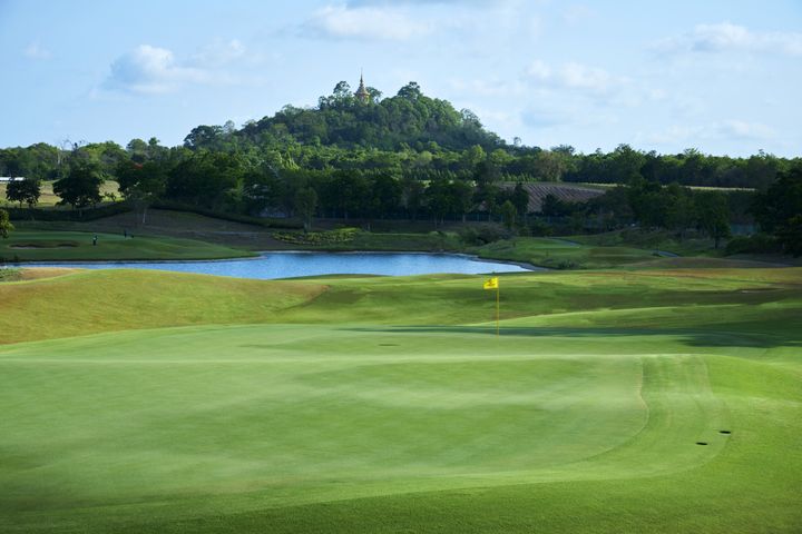 一流の料理と壮大な景色が楽しめる！タイのリゾート・パタヤの名門コースをご紹介