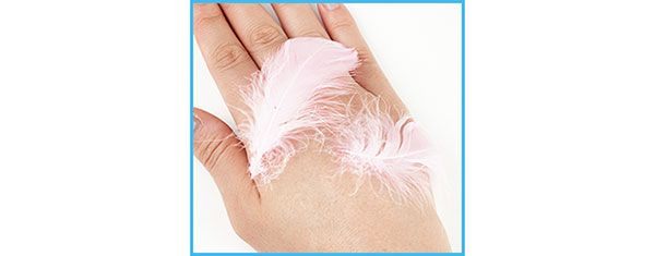 センシティブ スキン ボディミルク使用 ベタつきは？