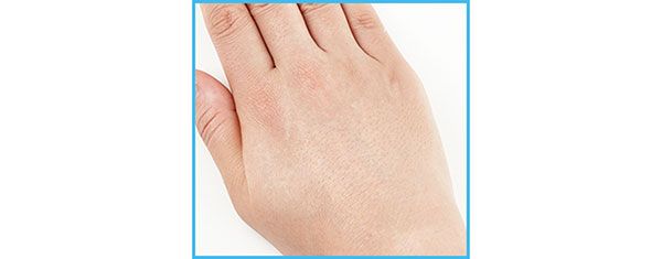 スパークリング ボディジュレ使用 ベタつきは？