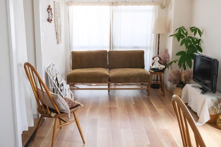 IKEAの作業台は1台2役！おしゃれな1LDKのインテリア3選