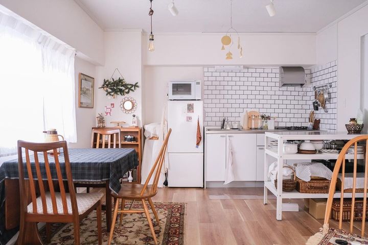 IKEAの作業台は1台2役！おしゃれな1LDKのインテリア3選