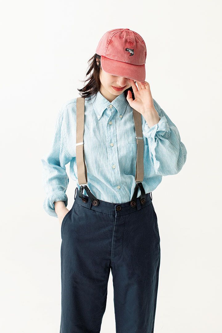 レディースシャツの種類とコーデ例11を紹介。シルエットや柄、素材別にFUDGEが解説