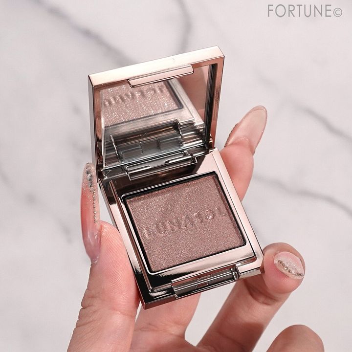 LUNASOL（ルナソル） モノアイカラーレーション