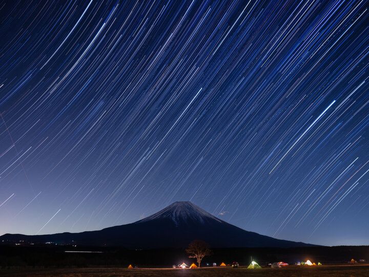 静岡・朝霧高原へ！ キャンプで星と富士山に出会う旅