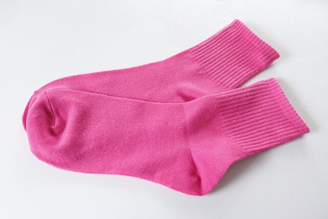 ダイソー 抗菌防臭推しカラーソックス ピンク