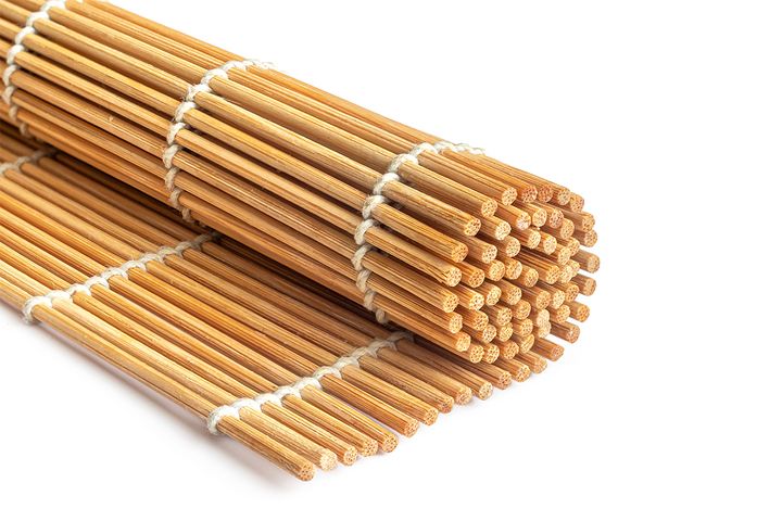 【簡単キンパ】“巻きす”がなくてもラップがあれば大丈夫！